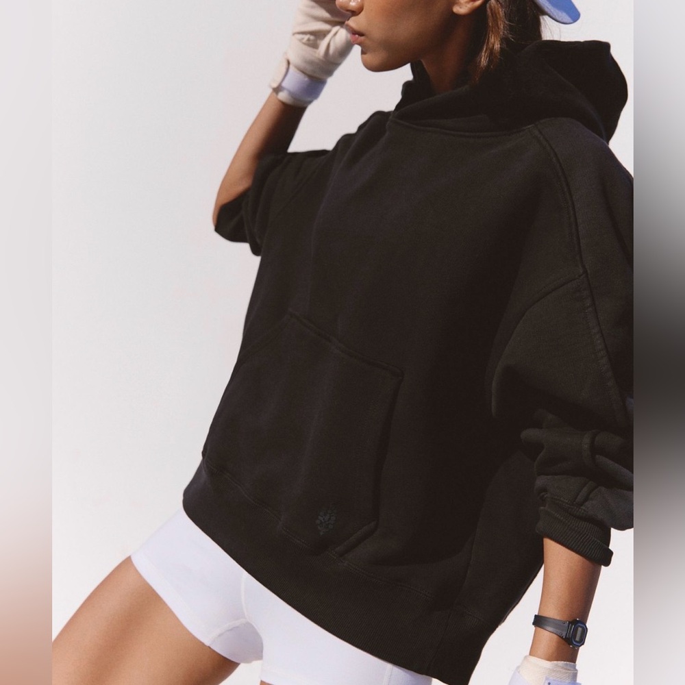 70. NWOT! Free People Movement A Cut Above Hoodie | Black | XS | $128 MSRP